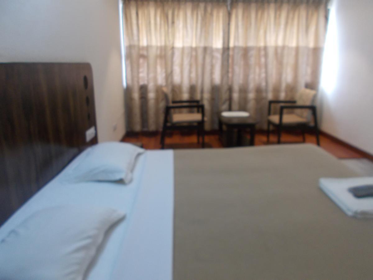 Samrat Residency Hotel Bangalore Exterior photo